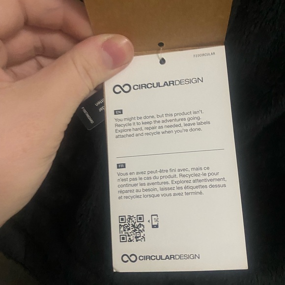 The North Face Women's Osito Fleece Jacket - Picture 9 of 9